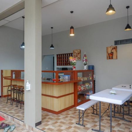 Reddoorz Near Kampus Ump Purwokerto 2 호텔 Sumbang 외부 사진