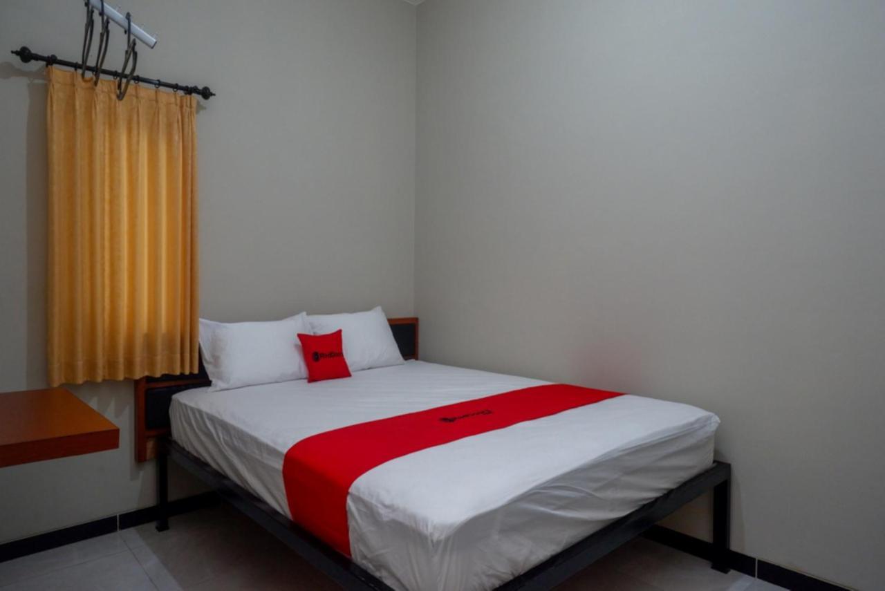 Reddoorz Near Kampus Ump Purwokerto 2 호텔 Sumbang 외부 사진