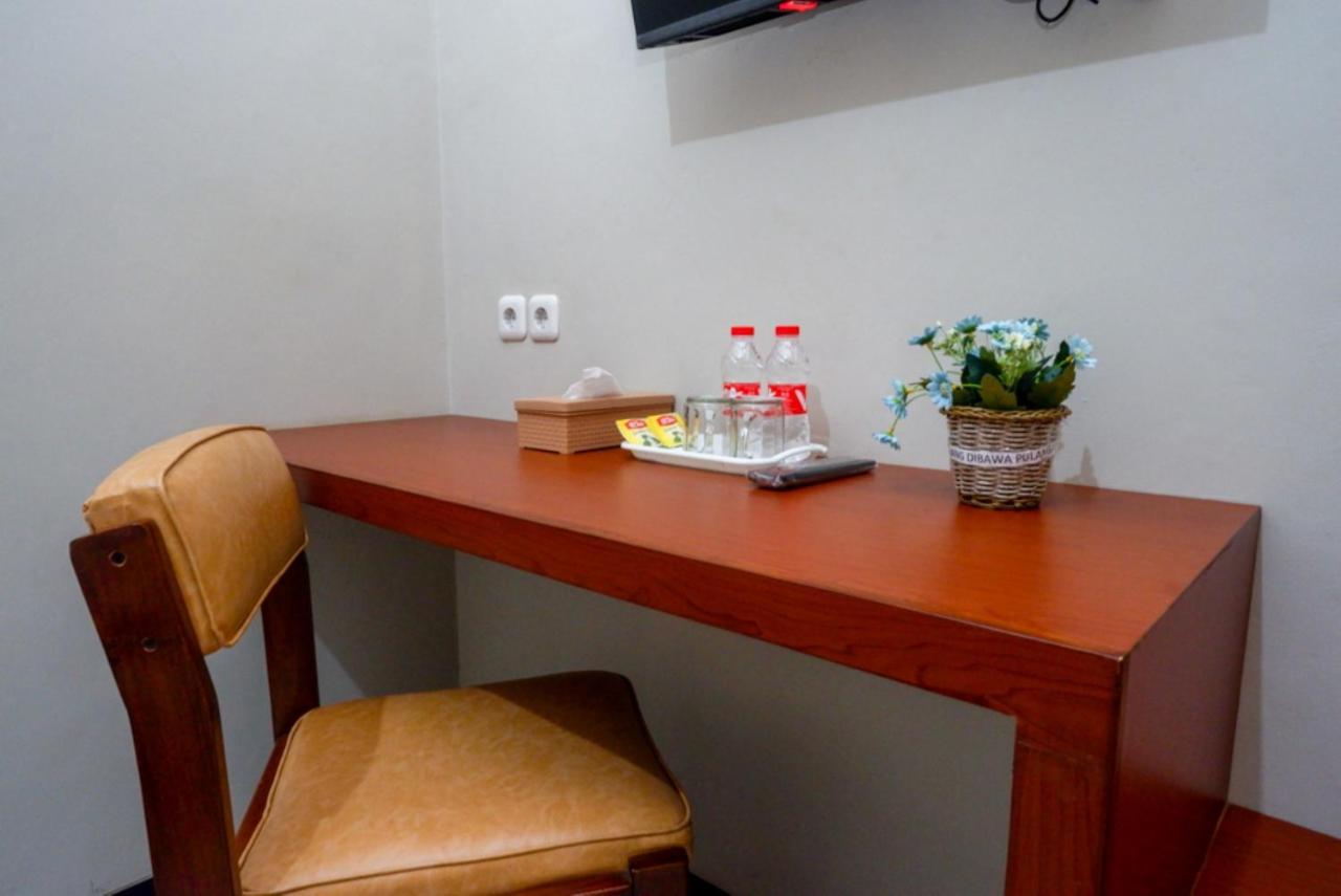 Reddoorz Near Kampus Ump Purwokerto 2 호텔 Sumbang 외부 사진