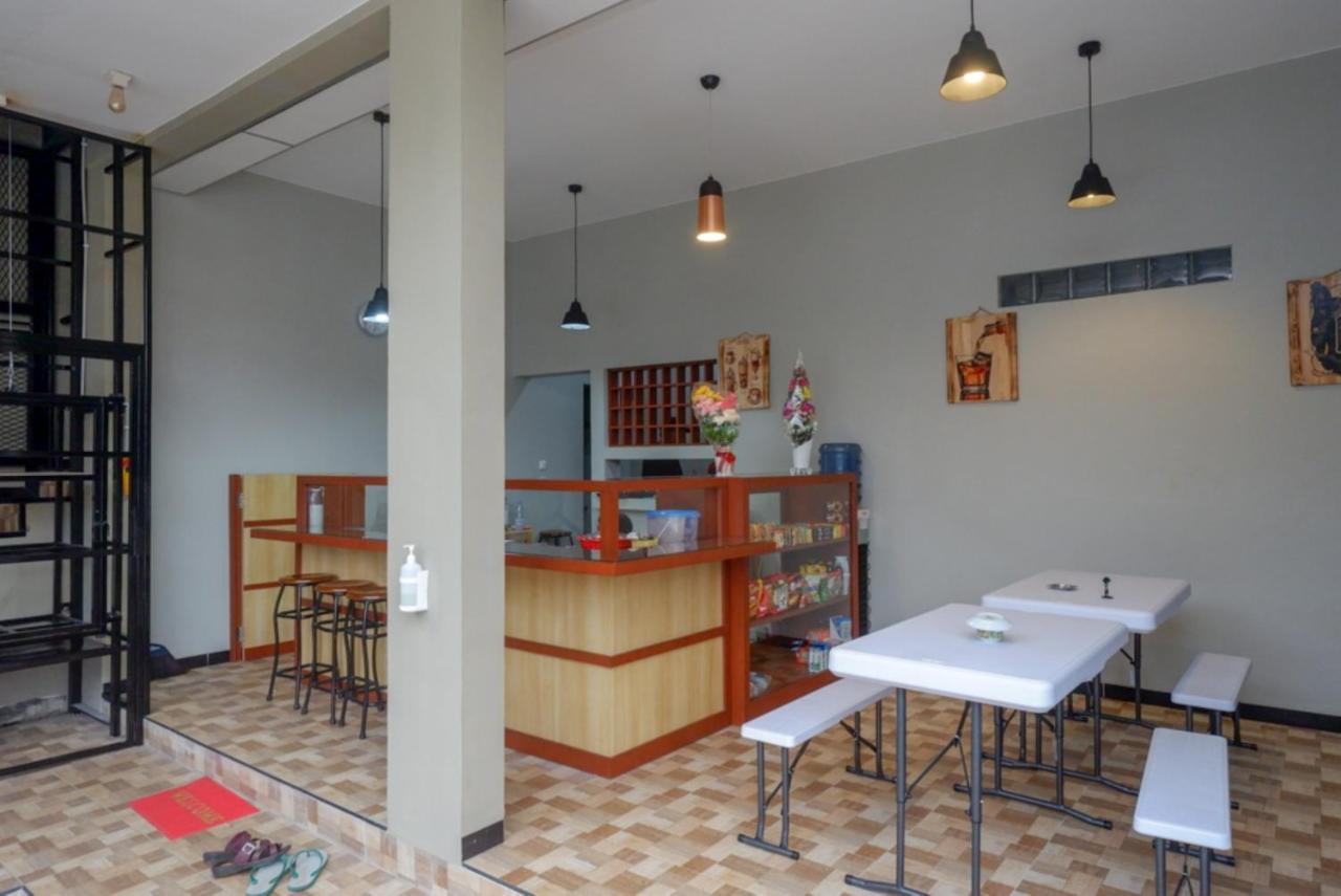 Reddoorz Near Kampus Ump Purwokerto 2 호텔 Sumbang 외부 사진